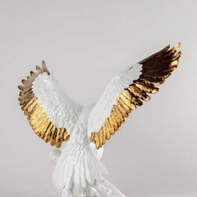 Gifts Lladró  | Freedom Eagle Sculpture. White And Copper