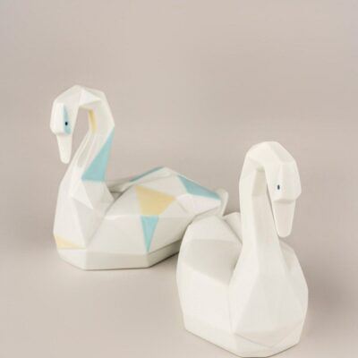 Gifts Lladró  | Swan Figurine. Matte White