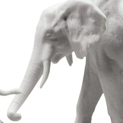 Gifts Lladró  | We Follow In Your Steps Elephants Sculpture. White