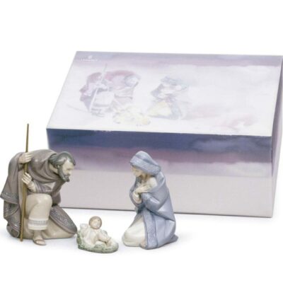 Gifts Lladró  | Silent Night Nativity Set