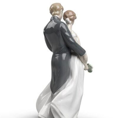 Gifts Lladró  | Everlasting Love Couple Figurine