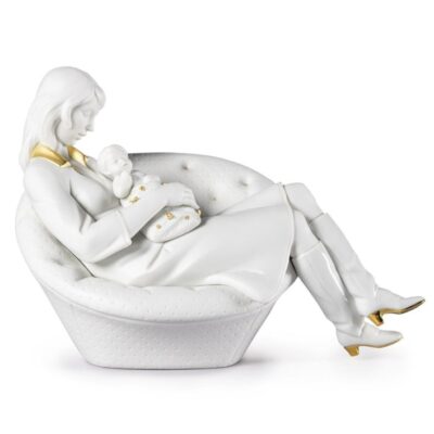 Gifts Lladró  | Feels Like Heaven Mother Figurine. Golden Lustre And White