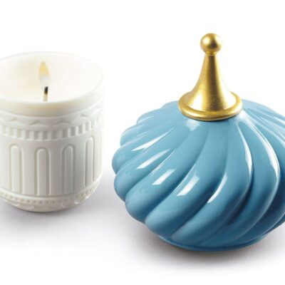 Light & Scent Lladró  | Turquoise Spire Candle 1001 Lights. Unbreakable Spirit Scent